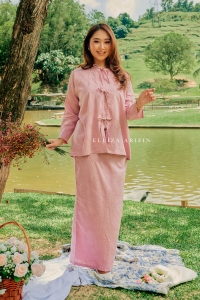 Adinda Kurung in Rosebloom